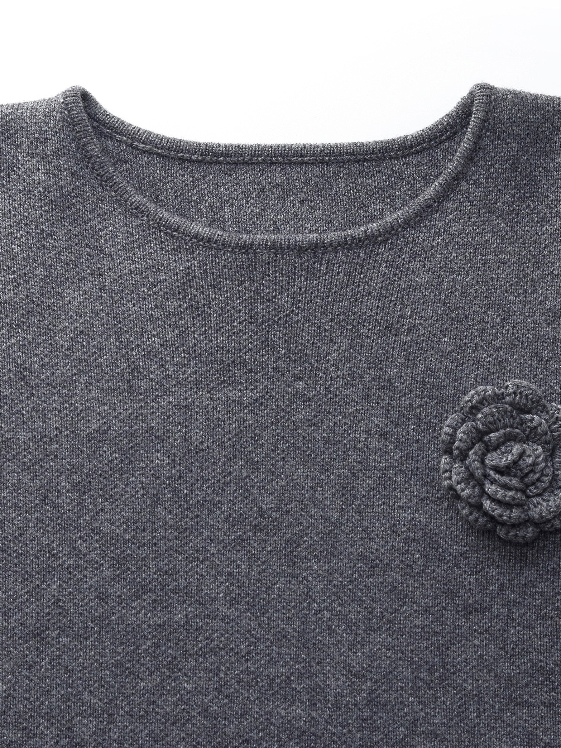 Wool Blend Women Knit Top With Detachable Brooch